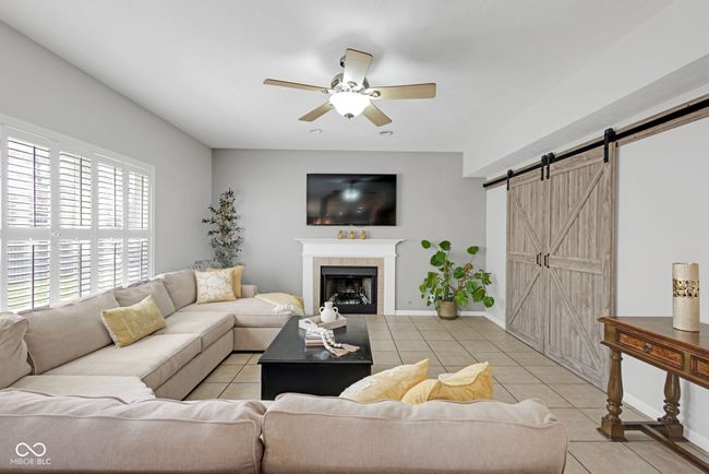 11347 Whitewater Way, House other with 5 bedrooms, 4 bathrooms and null parking in Fishers IN | Image 16