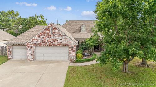 11409 101st St, Owasso, OK, 74055-6421 | Card Image