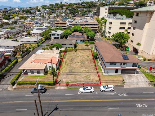 2214 Liliha St, Honolulu, HI, 96817-1646 | Card Image