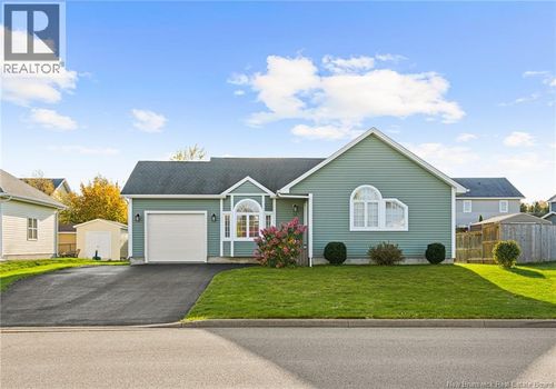 54 Crawford St, Moncton, NB, E1G5N2 | Card Image