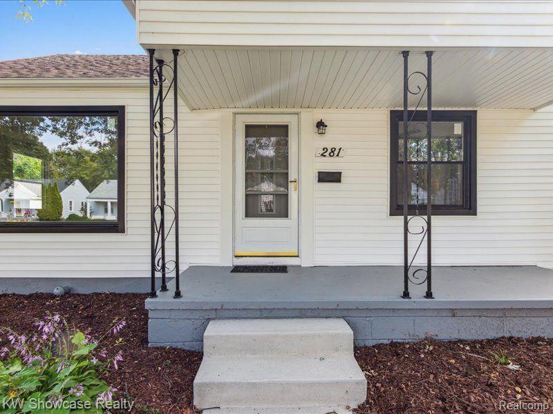 Draper Ave, Pontiac, MI 48341