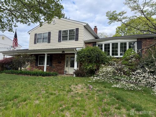 211 Willett Ave, South River, NJ, 08882-2147 | Card Image