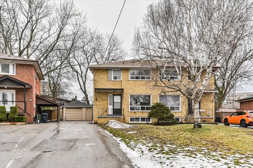 89 Tulane Crescent, North York, ON, M3A2C2 | Card Image