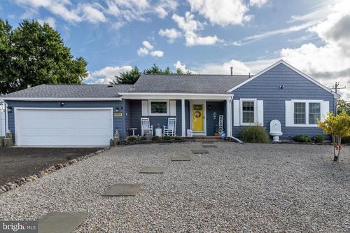 275 Jennings Rd, Manahawkin, NJ, 08050-4613 | Card Image