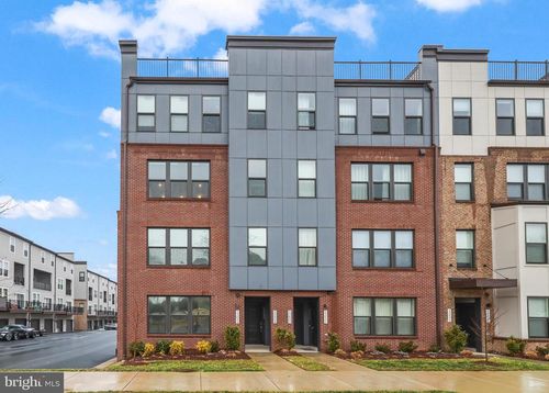 151-13621 Dulles Technology Dr, HERNDON, VA, 20171-6456 | Card Image