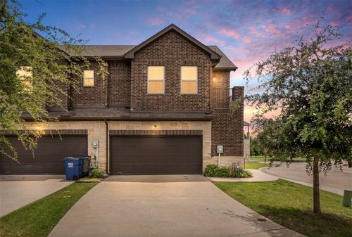 2404 Acorn Ct, Sachse, TX, 75048-4411 | Card Image
