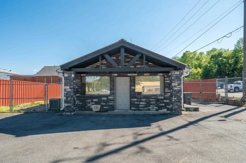 121 W Grand Ave, Hot Springs, AR, 71901-5423 | Card Image