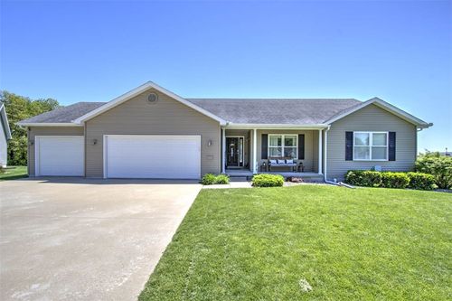 775 Pearl Ct, Mt Zion, IL, 62549-1885 | Card Image