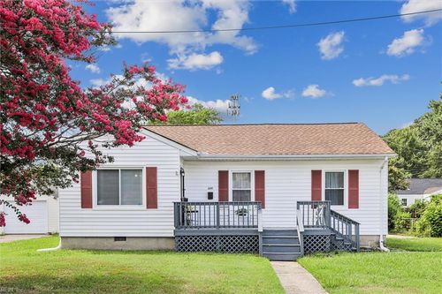 609 Woodfin Rd, Newport News, VA, 23605-1137 | Card Image