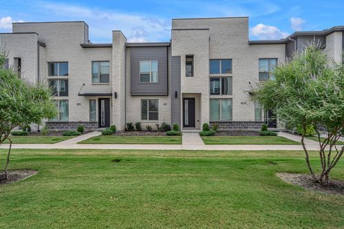 611 Collier Dr, Plano, TX, 75075-1223 | Card Image