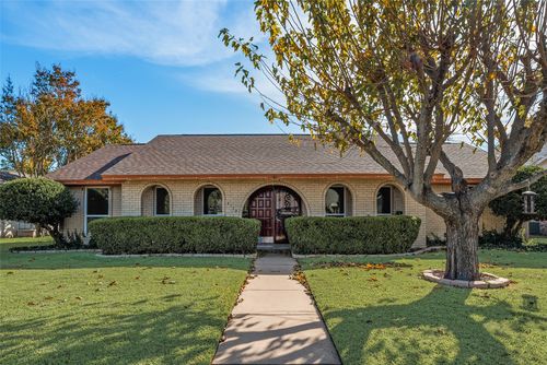 2112 Plymouth Rock Dr, Richardson, TX, 75081-3947 | Card Image