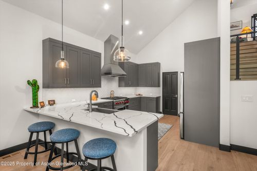 70 Golden Bear Dr, Carbondale, CO, 81623-8889 | Card Image