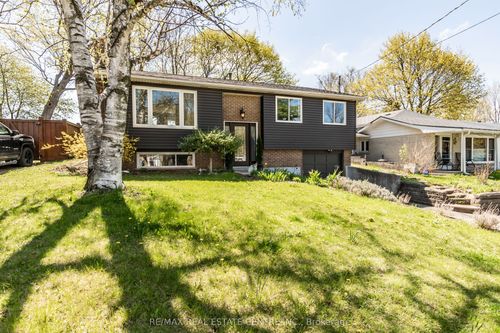 12 Cobblehill Rd, Acton, ON, L7J1N9 | Card Image