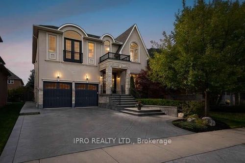 3380 Mistwell Cres, Oakville, ON, L6L0A2 | Card Image