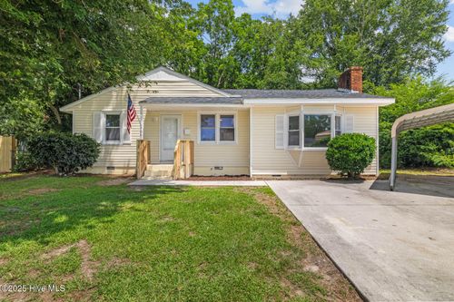 706 Elm St, Jacksonville, NC, 28540-5119 | Card Image