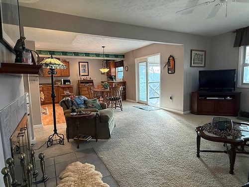 233 Woodson Cove Dr, Bronston, KY, 42518-9400 | Card Image