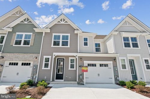 390 Scranton Ln, OCEAN VIEW, DE, 19970-3743 | Card Image