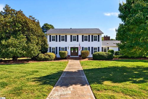200 Redcliffe Road, Greenville, SC, 29615 | Card Image