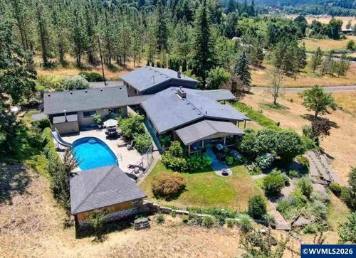 30971 Sodaville Rd, Lebanon, OR, 97355-9356 | Card Image