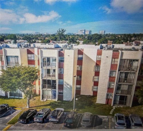 111-9441 Sw 4th St, Miami, FL, 33174-2018 | Card Image
