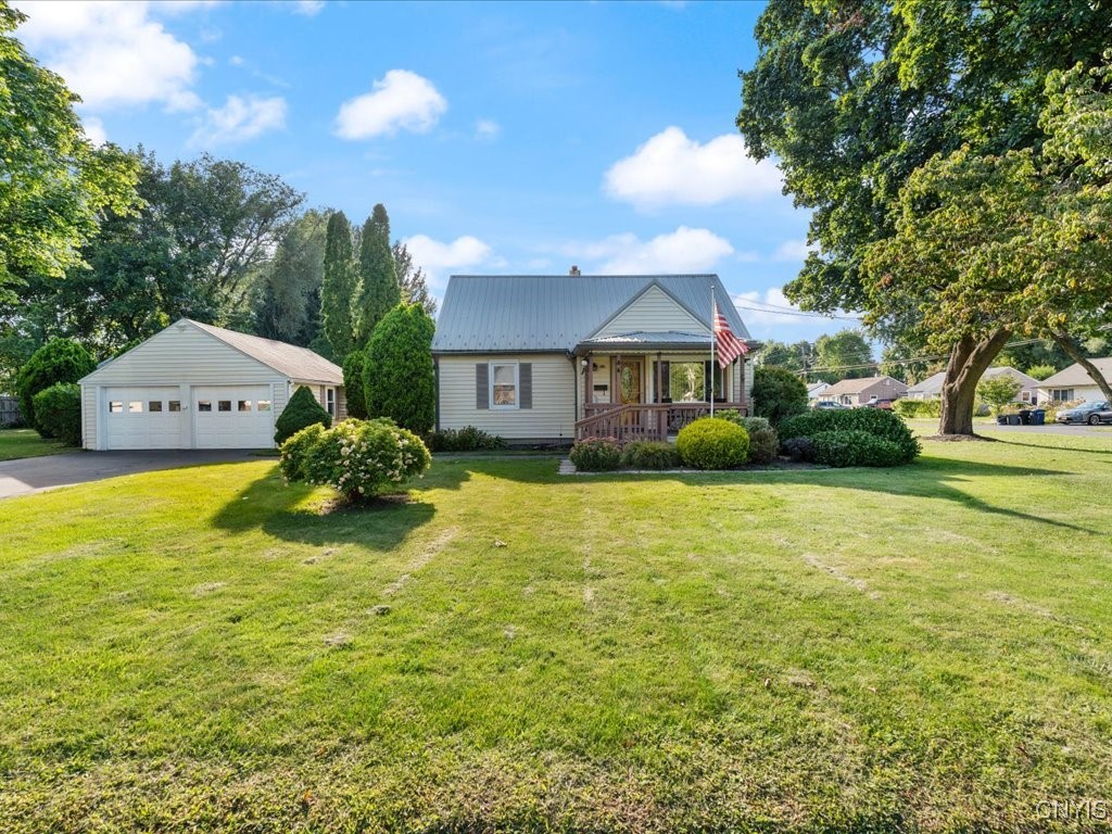Homeland Rd, Syracuse, NY 13212