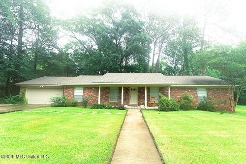 812 Velma St, Hattiesburg, MS, 39402-2543 | Card Image