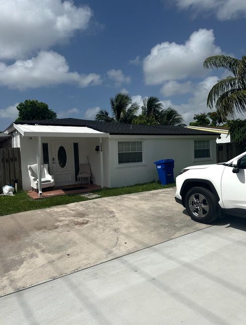 1698 Ne 181st St, North Miami Beach, FL, 33162-1418 | Card Image
