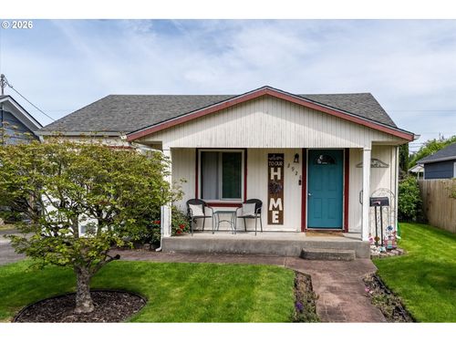 2928 Dover St, Longview, WA, 98632-2011 | Card Image
