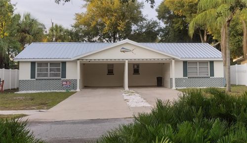 6017 Central Ave, New Port Richey, FL, 34653-3201 | Card Image