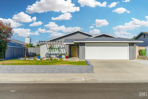 404 Mckinley St, Taft, CA, 93268 | Card Image