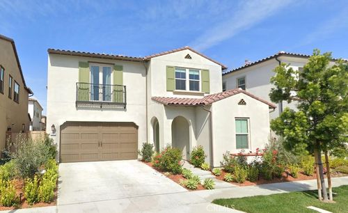221 Geyser, Irvine, CA, 92618-0884 | Card Image