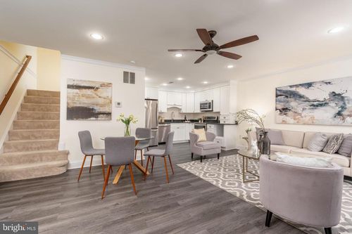 4103 11th Pl N, Arlington, VA, 22201-4687 | Card Image