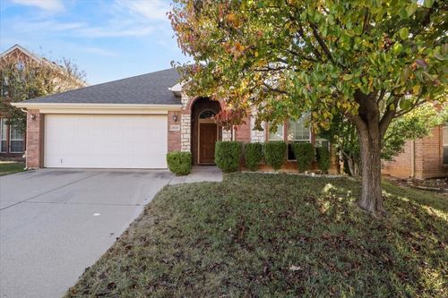 4528 Dragonfly Way, Fort Worth, TX, 76244-6618 | Card Image