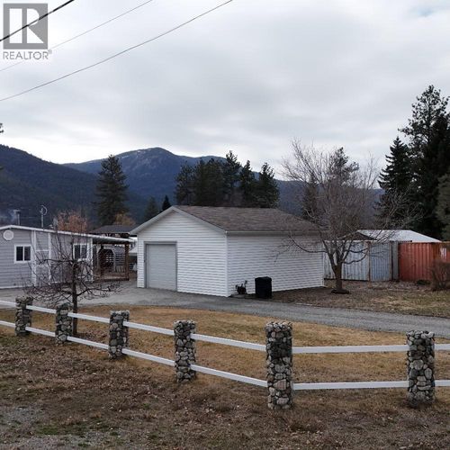 448 Dodding Avenue, Merritt, BC, V0K1Y0 | Card Image