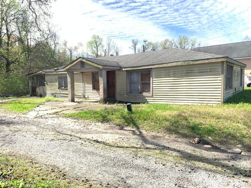 2323 Elder Ave, North Charleston, SC, 29406-6206 | Card Image