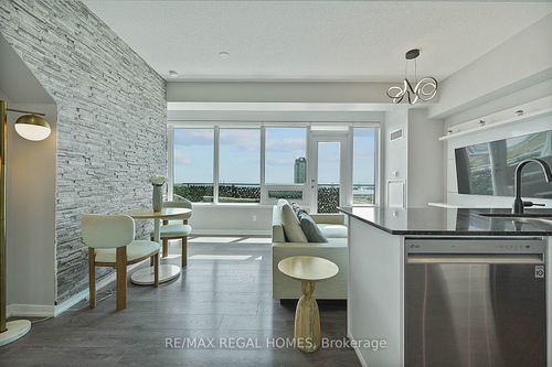 909-55 E Liberty St, Toronto, ON, M6K3P9 | Card Image