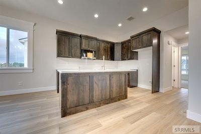 Kitchen | Image 3