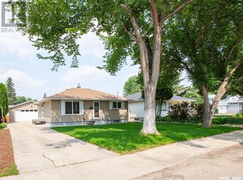333 Adelaide St E, Saskatoon, SK, S7J0H8 | Card Image