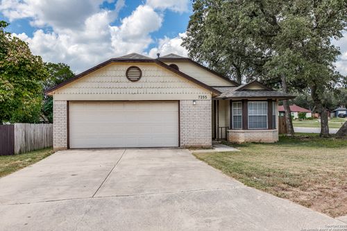 7255 Webbwood Way, San Antonio, TX, 78250-3401 | Card Image