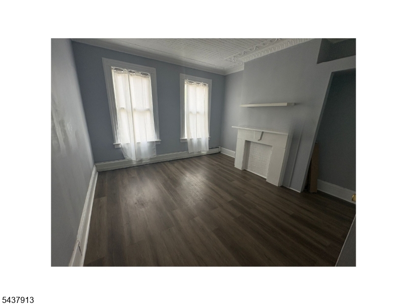 Residential Lease in Paterson City 5