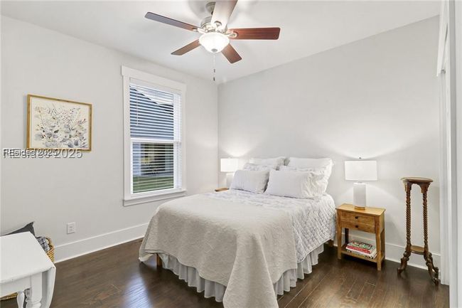 Guest Bedroom 2 | Image 27