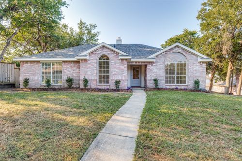 4818 Westcreek Ln, Sachse, TX, 75048-4300 | Card Image