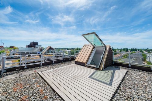 500-10020 Dunoon Dr, Richmond, BC, V7A0A7 | Card Image