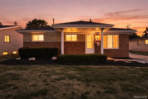 22173 Beaconsfield Avenue, Eastpointe, MI, 48021 | Card Image