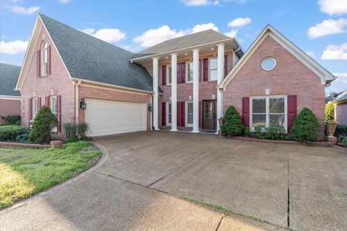 937 Warwick Oaks Ln N, Collierville, TN, 38017-7330 | Card Image
