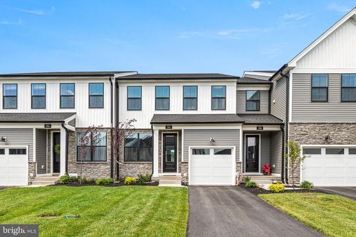352 Aspen Way, KING OF PRUSSIA, PA, 19406 | Card Image