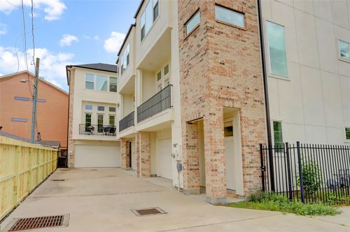 unit-b-4407 Marina St, Houston, TX, 77007-4704 | Card Image