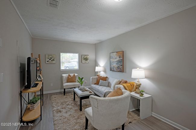 1040 Sawyerwood Dr, House other with 3 bedrooms, 2 bathrooms and null parking in Jacksonville FL | Image 4