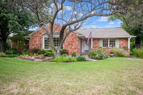 3843 Martha Ln, Dallas, TX, 75229-6126 | Card Image
