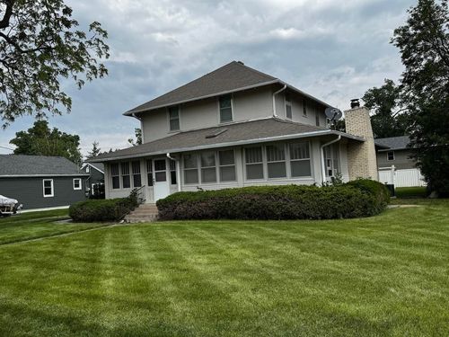 142 E Elm Ave, Elm Creek, NE, 68836-7645 | Card Image
